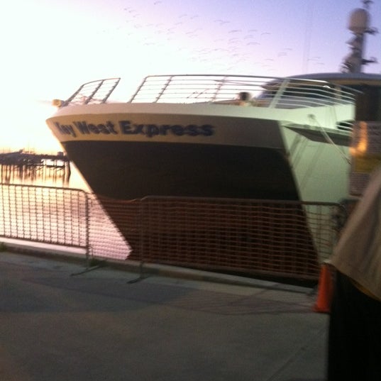 1/16/2012 tarihinde Mary K.ziyaretçi tarafından Key West Express'de çekilen fotoğraf