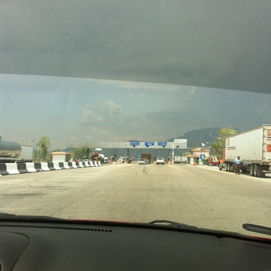 Caseta Libramiento Saltillo Carretera