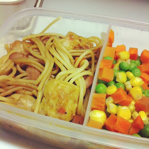 Photos at William M.W. Mong Block 蒙民偉樓 Li Ka Shing Faculty of