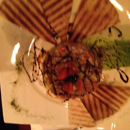 Foto diambil di Le Chef Cozumel oleh Yumi Y. pada 6/27/2012