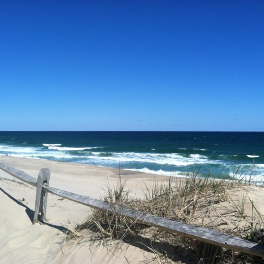 Newcomb Hollow Beach Beach