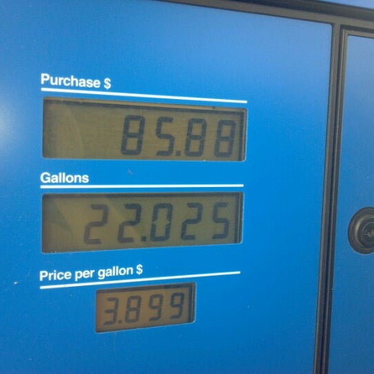 Mobil Fuel Station in Neenah
