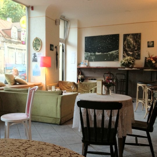 8/20/2012 tarihinde Giedre R.ziyaretçi tarafından DAD cafe'de çekilen fotoğraf