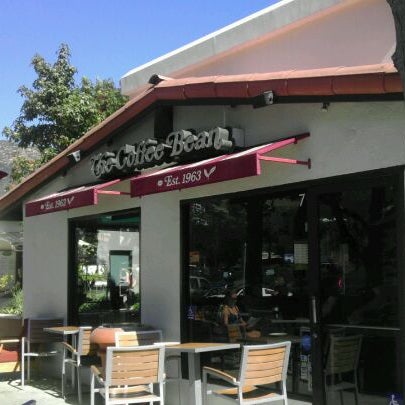 Photo taken at The Coffee Bean &amp; Tea Leaf by Scott S. on 10/13/2011