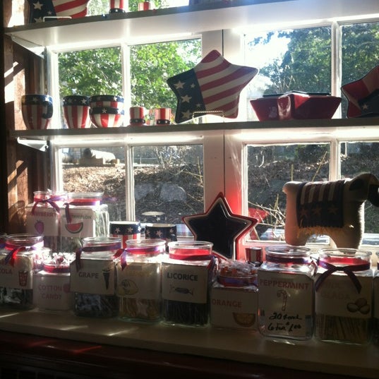 Chapel Cabin Shop Café in King Of Prussia