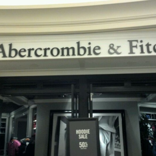 abercrombie and fitch southpark mall