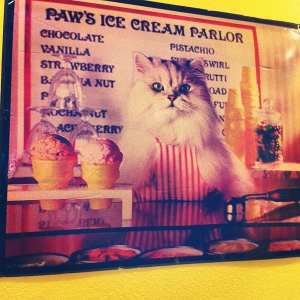 Photo taken at Beth Marie&#39;s Old Fashioned Ice Cream Soda Fountain- Unicorn Lake by Blair H. on 6/24/2012