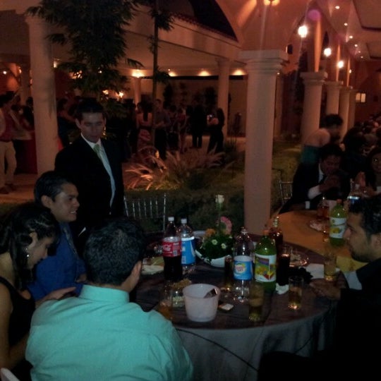 Quinta Santa Monica Bar