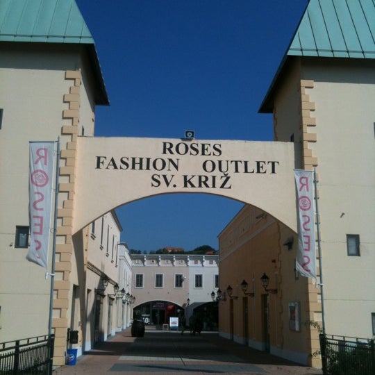 Photos at Roses Designer&Fashion Outlet - 13 tips from 1453 visitors