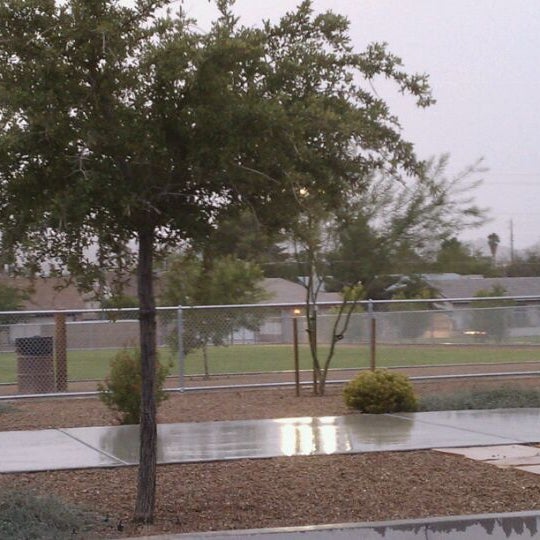 Equestrian Park Dog Park River Mountain 1 tip from 40 visitors