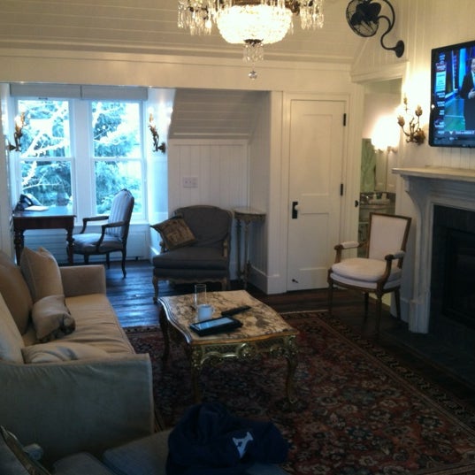 Photo taken at Washington School House Hotel by Eamonn on 1/19/2012