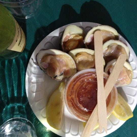 Photos at Jordan's Lobster Dock Sheepshead Bay 3165 Harkness Ave