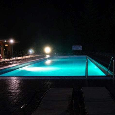 Photo taken at Harrison Hot Springs Resort &amp; Spa by Anto C. on 1/14/2012