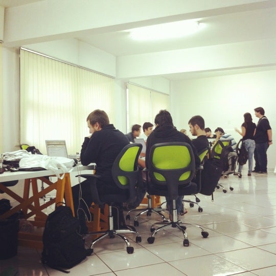 11/17/2011에 Joana님이 BeesOffice Espaço de Coworking에서 찍은 사진