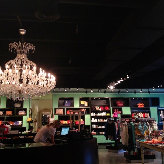 Standard Style (Now Closed) - Boutique