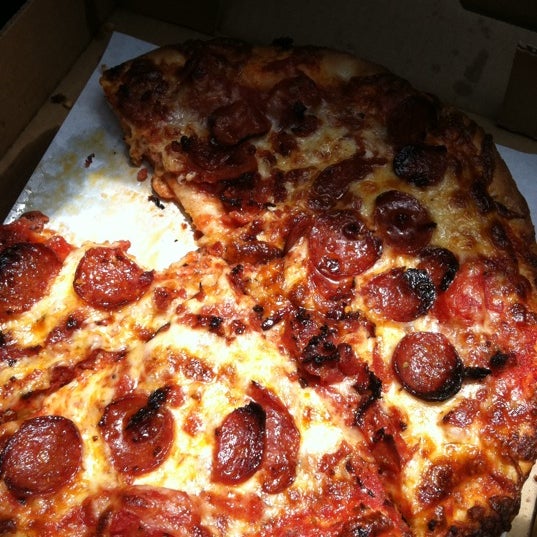 Amazing pepperoni pizza!!