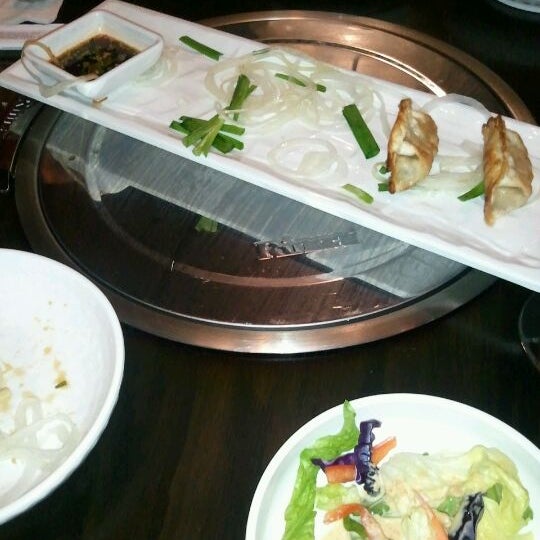 Photo taken at Tozi Korean B.B.Q. Restaurant by Rosalinda R. on 12/25/2011