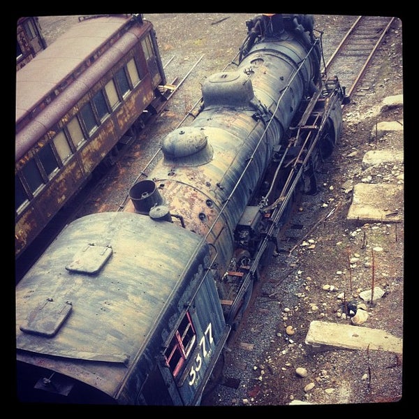 Foto tirada no(a) The Marketplace at Steamtown por Justin V. em 8/20/2012