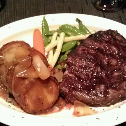 Photo taken at Donovan&#39;s Steak &amp; Chop House by Mike M. on 3/17/2012