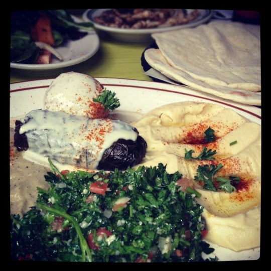Das Foto wurde bei Tangier Moroccan &amp; Mediterranean Restaurant von Joshua B. am 6/13/2012 aufgenommen