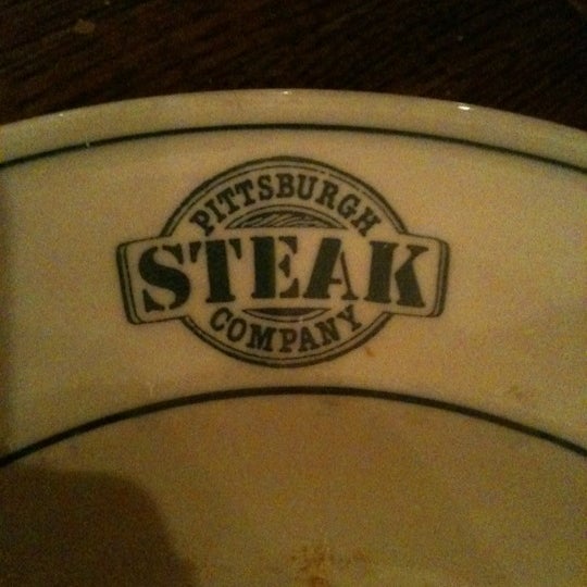 Foto scattata a Pittsburgh Steak Company da Jon T. il 3/11/2012