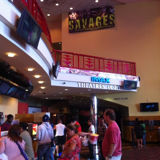 Fotos en Regal Edwards Long Beach & IMAX 96 tips
