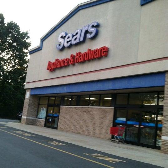 Sears Appliance and Hardware Store Closed (Now Closed) Construction
