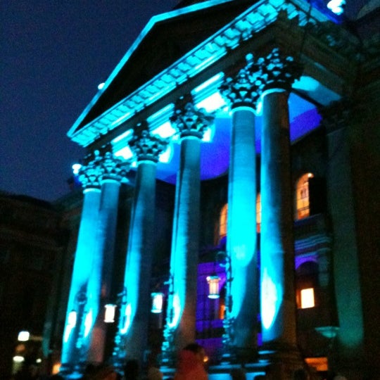 Foto scattata a The Theatre Royal da Alex L. il 2/18/2012