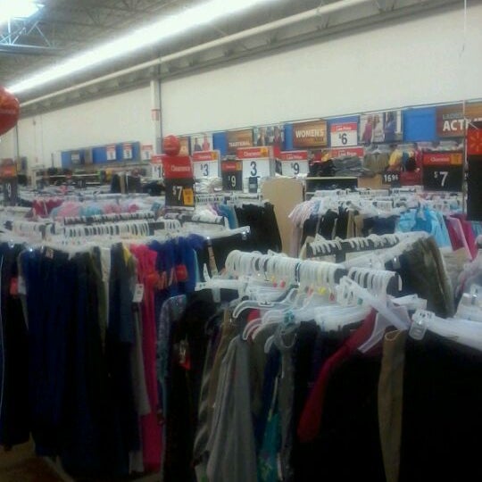 Walmart Supercenter Square, PA