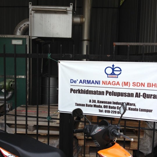 Pusat Pelupusan Ayat2 Suci Al Quran Factory In Kuala Lumpur