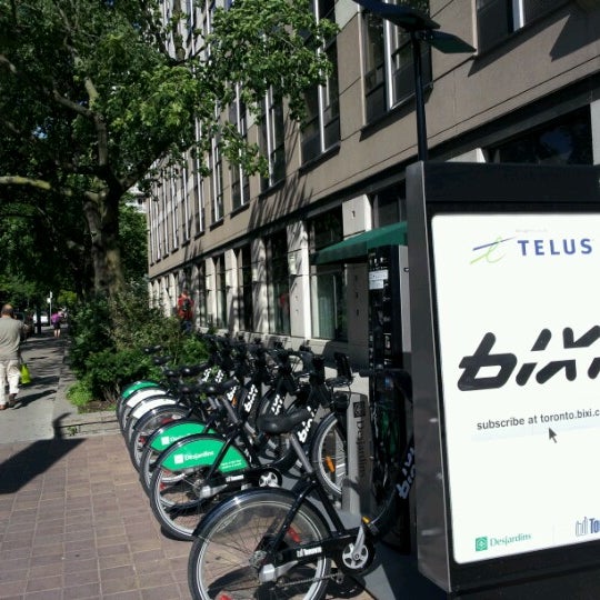 bixi stand near me