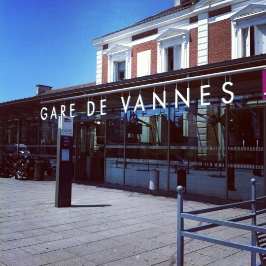 Photos à Gare SNCF de Vannes - Gare à Vannes