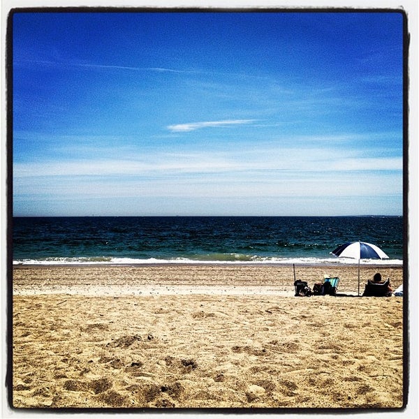 Roy Carpenter's Beach 6 tips from 148 visitors