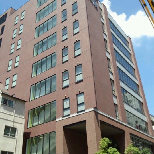 日本大学法学部 10号館 神田三崎町2 12 1