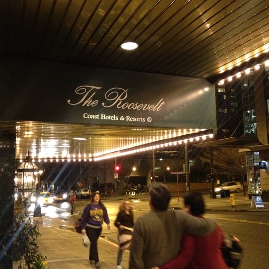 2/15/2012にMat X.がThe Roosevelt Hotelで撮った写真