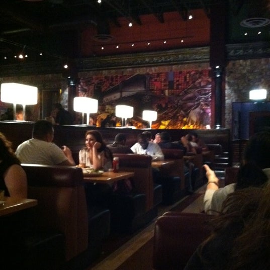 Photo taken at BJ&#39;s Restaurant &amp; Brewhouse by Kim B. on 10/2/2011