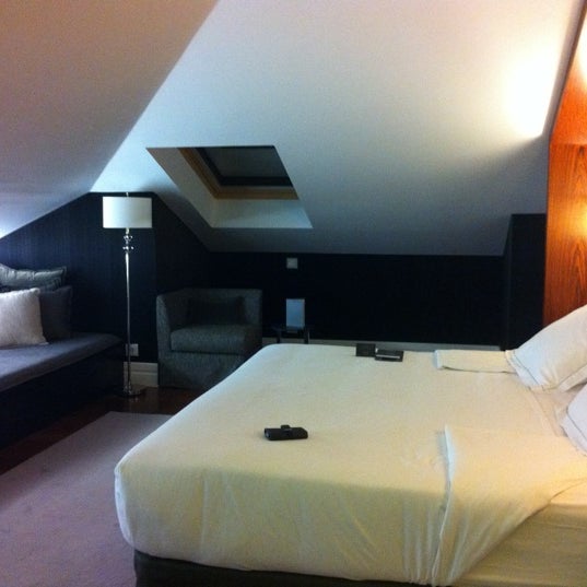 2/29/2012 tarihinde BOUTIQUE HOTEL H.ziyaretçi tarafından Hotel Único Madrid'de çekilen fotoğraf