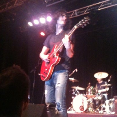Photo taken at Hornsby RSL by Rebecca D. on 12/24/2010