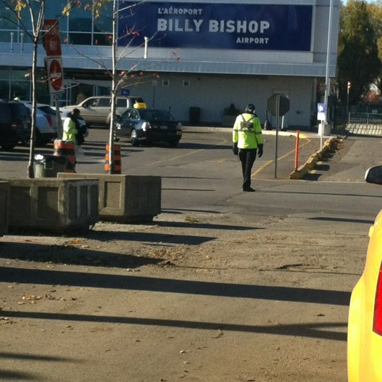 Billy Airport Parking Lot 1 tip