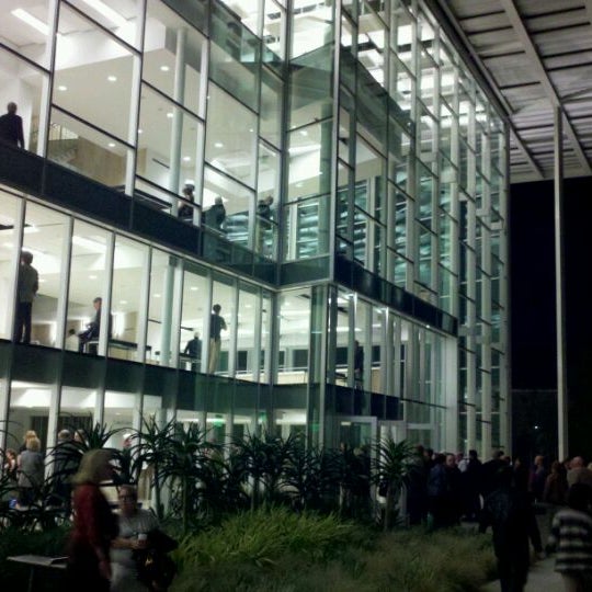 10/31/2011 tarihinde Robert S.ziyaretçi tarafından Valley Performing Arts Center (VPAC)'de çekilen fotoğraf