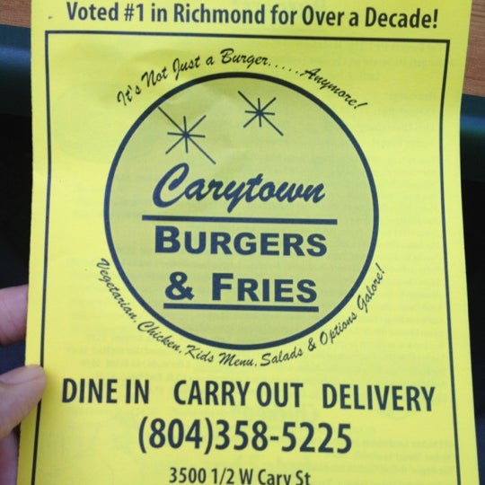 4/14/2012 tarihinde LBziyaretçi tarafından Carytown Burgers &amp; Fries'de çekilen fotoğraf