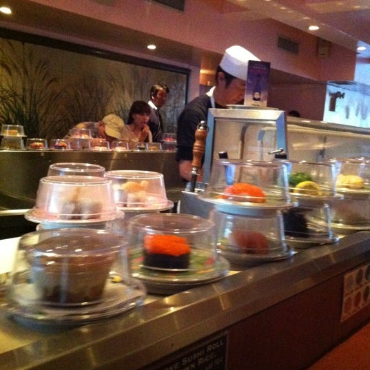 Снимок сделан в East Japanese Restaurant (Japas 27) пользователем Paul K. 6/11/2012