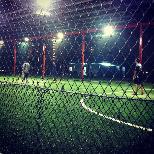 4/22/2012にDilly Y.がGolazo Futsal Singaporeで撮った写真