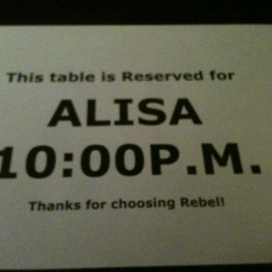 Foto scattata a Rebel Bar &amp; Grill da Courtney H. il 3/24/2012