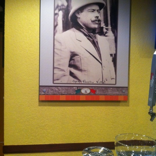 12/18/2011にDaysi G.がPancho Villa Mexican Restaurantで撮った写真