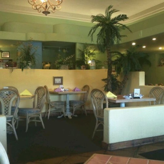 4/2/2012에 Tom N.님이 Fresno Breakfast House에서 찍은 사진