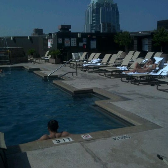 Photo taken at Omni Hotel Pool by Jonathan H. on 8/26/2011