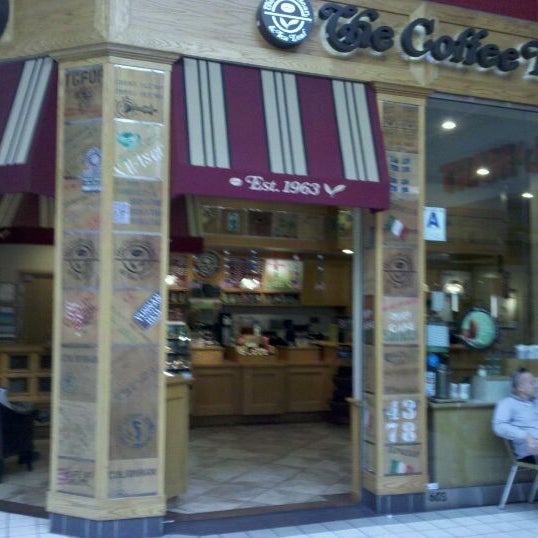 This CBTL is located within a mall, so there are plenty of seating options outside of the store proper