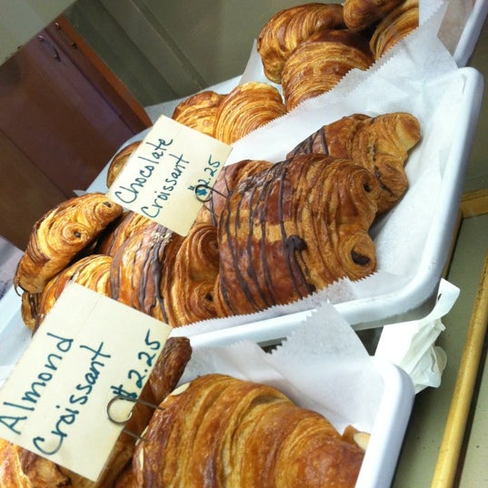 Le Bus Bakery & Sandwich Cafe (Now Closed) Bakery in Center City West