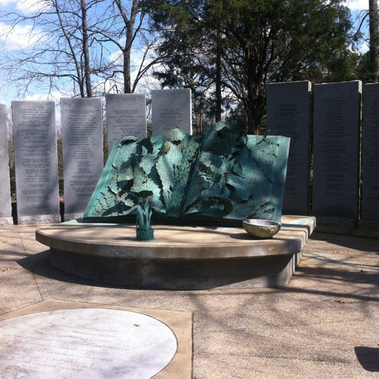 Go up the hill to see the Holocaust Memorial. Hit the audio tour at the sculpture.